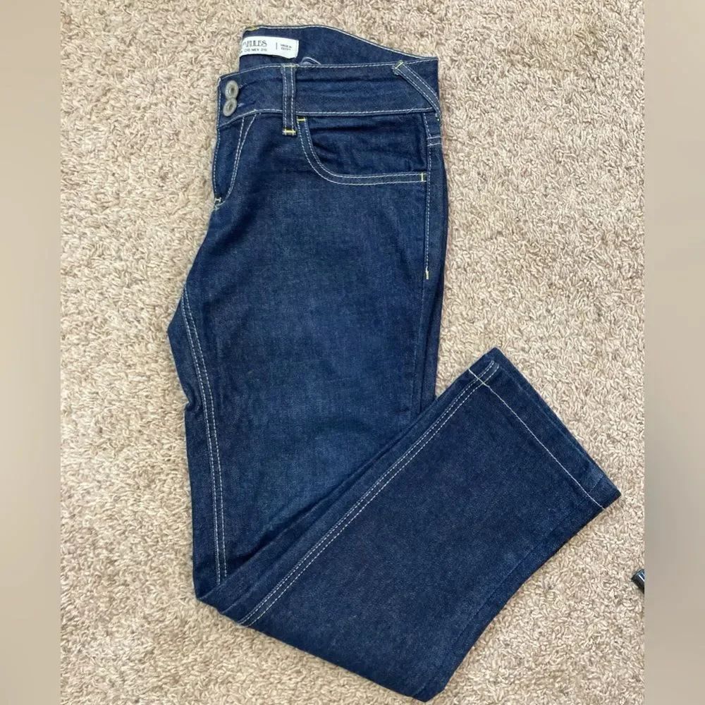 TRF Denim Rules by Zara Dark Indigo Jeans NWOT cropped great pockets